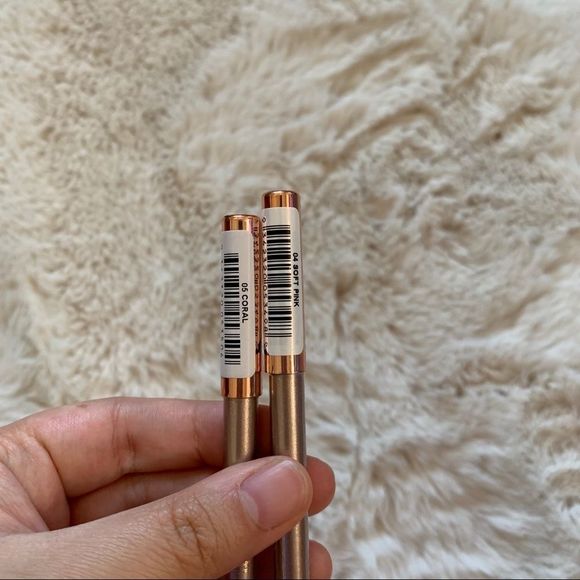 Nude by Nature lip pencils - Picture 3 of 3